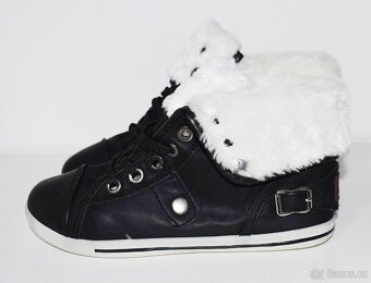 Dámské / dívčí zimní kotníkové boty, vel. 36 - 2