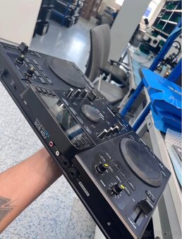 Dj konzole SCS4DJ - 2