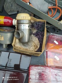 ND škoda, Jawa, hračky - 2