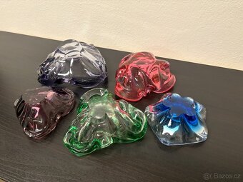 Hutní sklo - popelníky - 2