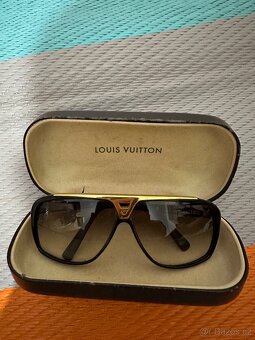 Sluneční brýle LV - 2