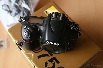Nikon D750 - 2