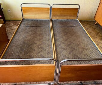 FUNKCIONALISTICKÉ POSTELE KOVONA - 2