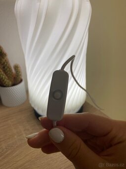 Stolní designová LED lampa - 2