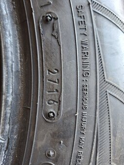 2x zimní pneu 215/60 R16 - 2