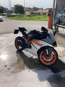 KTM RC 125 2016 - 2