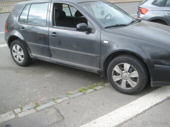 Volkswagen Golf 4 1.4 55kw r.v.2004 najeto 275500km nova stk - 2