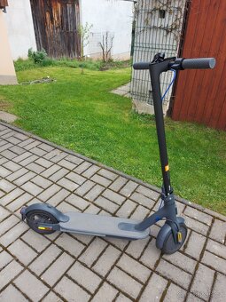 Koloběžka elektrická Xiaomi Mi Electric Scooter 3 - 2