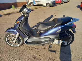 Piaggio Beverly - 2