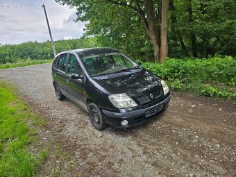 Renault Megane Scenic 1.6 16V r.v.2002,klimatizace,el. Okna, - 2