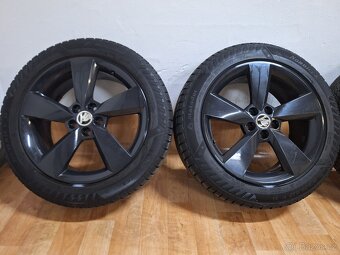 Alu kola R17 5x100 Škoda + zimní pneu 205/55/17 Matador - 2
