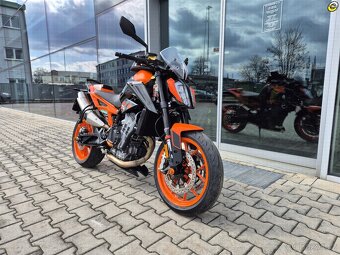 KTM 890 Duke GP - 2