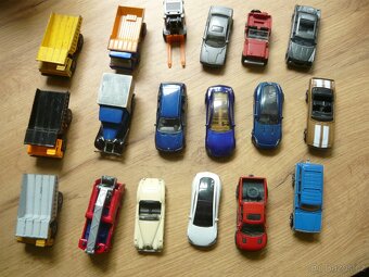 AUTÍČKA MATCHBOX - 2