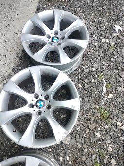 4ks za 120€ alu disky na BMW 5x120 r19 - 2