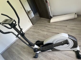 Eliptický trenažer HouseFit MOTIO 70 - 2