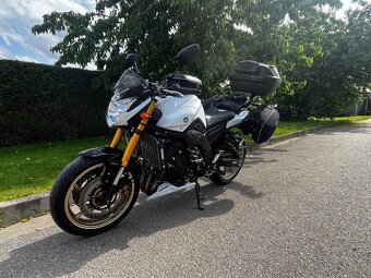 Yamaha FZ8 - 2