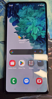 Samsung Galaxy S20 FE 5G + spigen - 2
