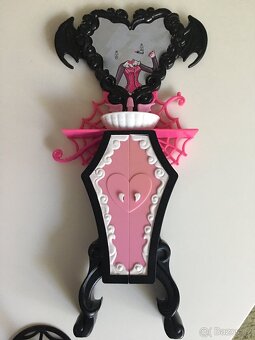 Doplňky koupelna pro panenky Monster High - 2