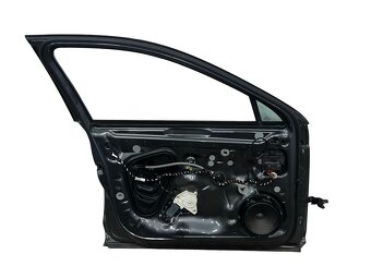 Levé přední dveře šedá metalíza LR7H VW Passat B8 r.v. 2015 - 2