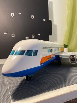 LEGO City 60262 Pasažérské letadlo - 2