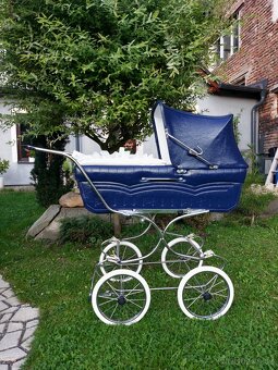 Retro kočárek - 2
