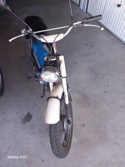JAWA 050 -23 Mustang - 2