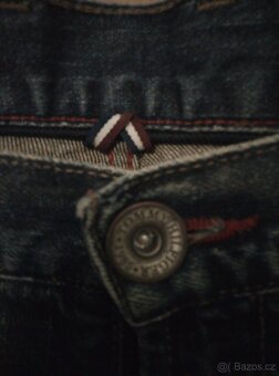 Džíny TOMMY HILFIGER 38/34,CALVIN KLEIN,kožený opasek - 2