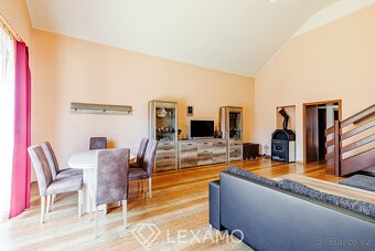 Prodej rodinného domu 416 m² - Hevlín, ev.č. 00285 - 2