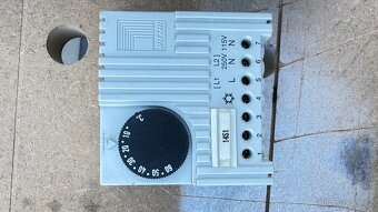 Termostat do rozvaděče - 2