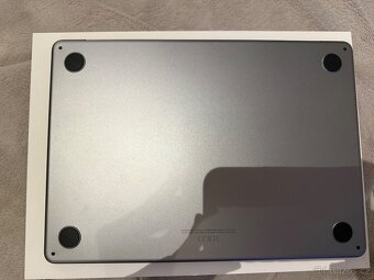 Apple MacBook Air 13” M3 - 2