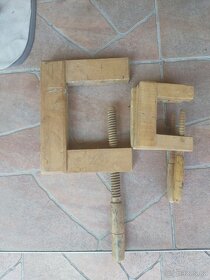 Dřevěné svĕrky - 2