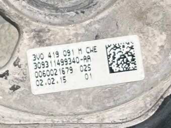 Originál multifunkční volant tříramenný kožený Škoda s pádly - 2