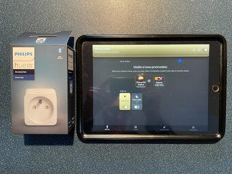 Zásuvka Philips Hue Smart plug - 2