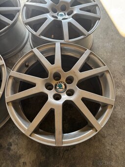 5x100 Spider r17 - 2