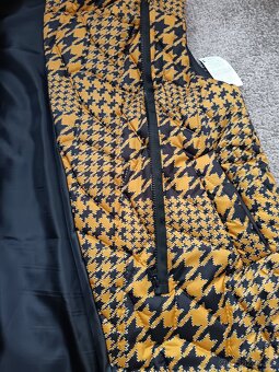 Krásná prošívaná vesta XL - 2