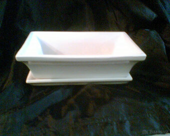 KVĚTINÁČ NA BONSAJ - 2