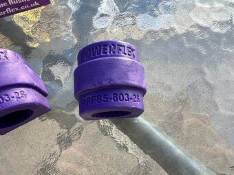 Powerflex PFF85-803-25 Uložení stabilizátoru - 2