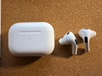 Apple AirPods Pro 2 - 2