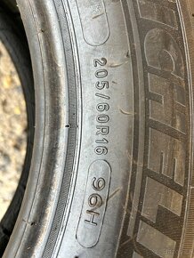 205/60/16 96H Michelin letní pneu - 2