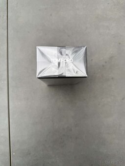 TOM FORD Oud Wood 100ml - 2