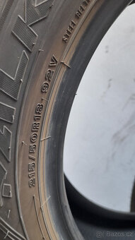 Letní pneu 215/50 R18 - 2