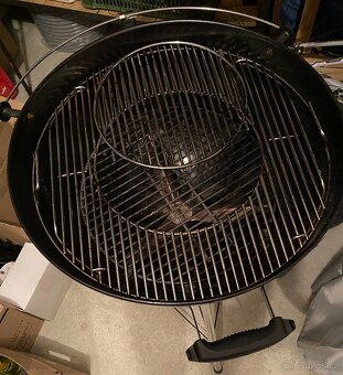 Prodám gril Weber Master-Touch - 2