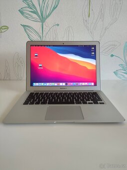 Apple MacBook Air 13-inch 2013 i-5/8Gb/256 SSD - 2