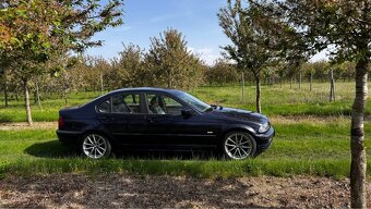BMW E46 330i - 2