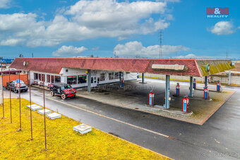 Prodej multifunkčního objektu, 1050 m², Zbizuby - 2