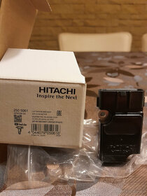 Váha vzduchu HITACHI - 2