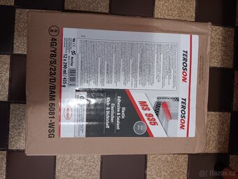 Prodám vysoce kvalitní elastický tmel a lepidlo v jednom. - 2