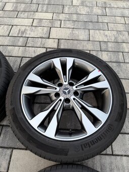 Letní kola 18” Mercedes V class W447 original 245/45/18 - 2