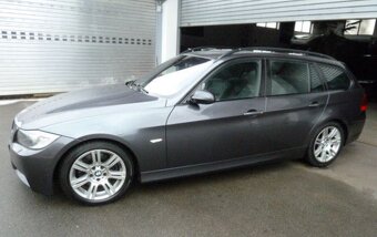 BMW e91 330d M-paket,manuál. - 2