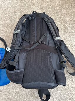 Batoh Camelbak hawg LR - 2